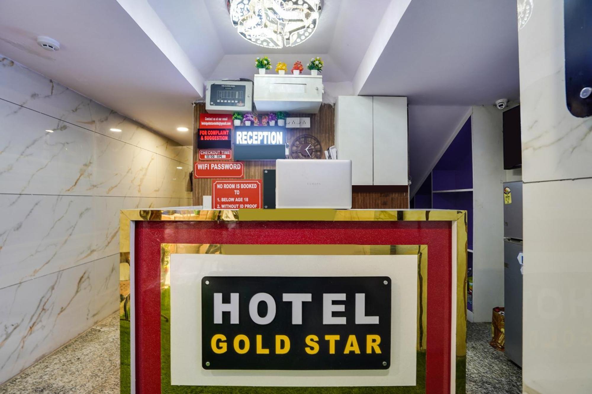 Super Hotel O Hotel Gold Star New Delhi Bagian luar foto